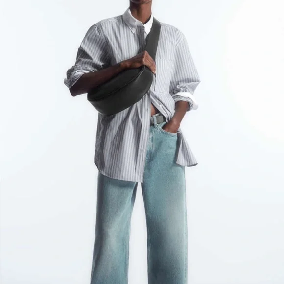 COS Black Leather Crescent Crossbody Bag - Picture 2 of 11